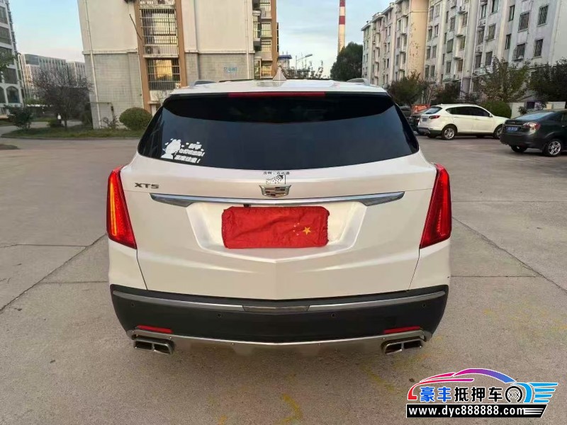 16年凯迪拉克XT5轿车抵押车出售