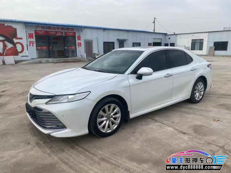 20年丰田凯美瑞轿车抵押车出售
