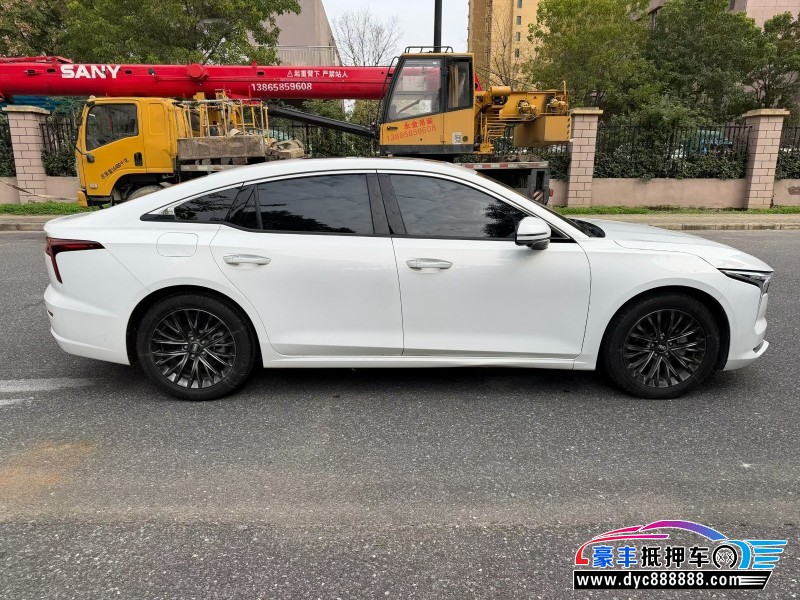 23年奔腾B70轿车抵押车出售