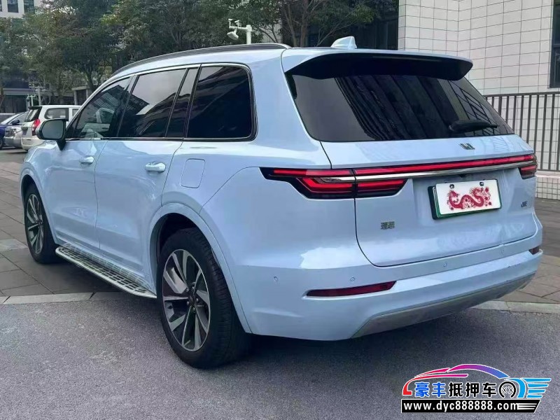 22年理想ONE轿车抵押车出售