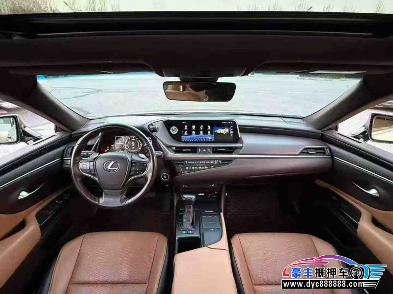 20年雷克萨斯ES轿车抵押车出售