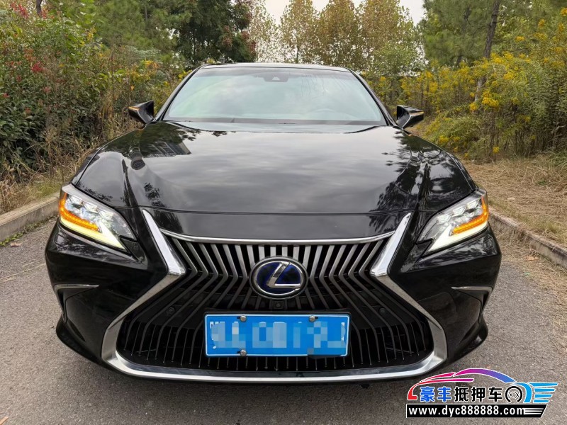 20年雷克萨斯ES轿车抵押车出售