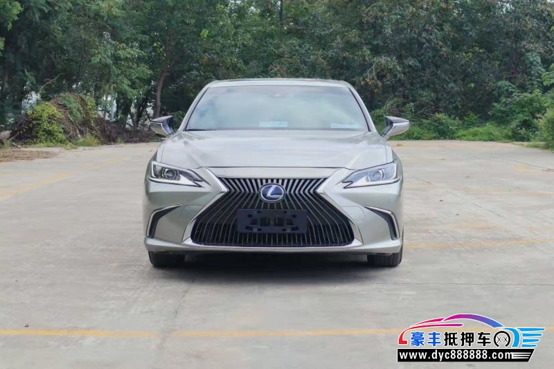 20年雷克萨斯ES轿车抵押车出售