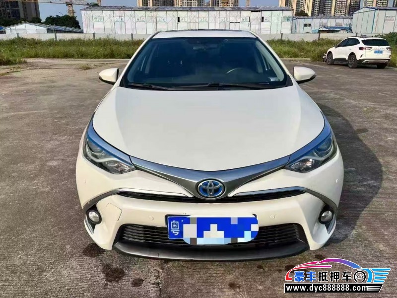 17年丰田雷凌轿车抵押车出售