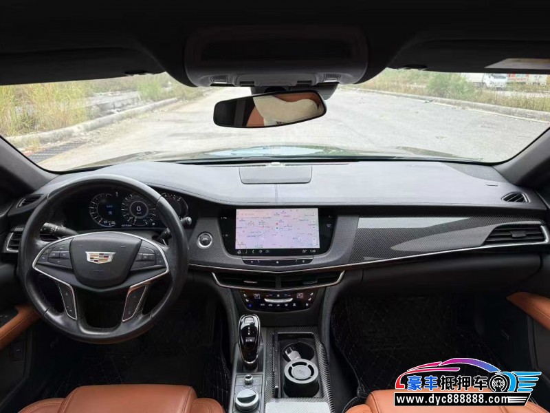 22年凯迪拉克CT6轿车抵押车出售