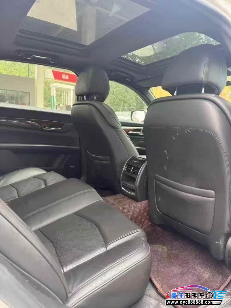 17年凯迪拉克CT6轿车抵押车出售