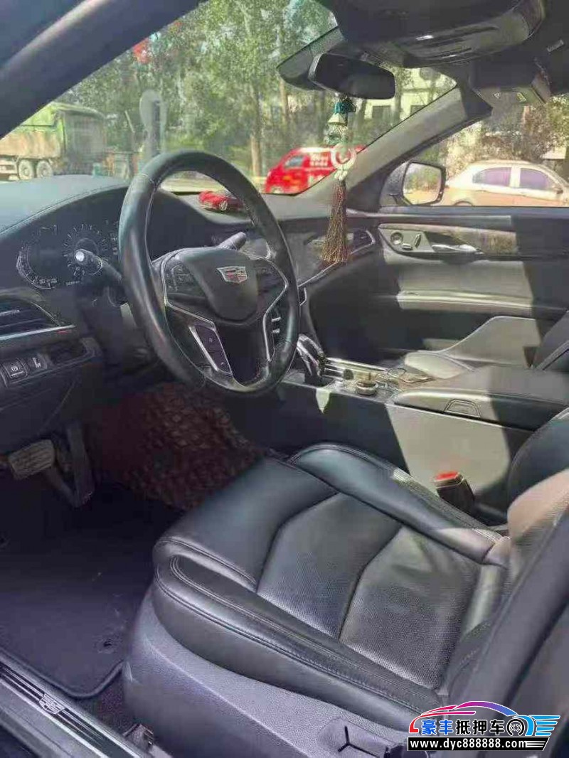 21年凯迪拉克CT6轿车抵押车出售