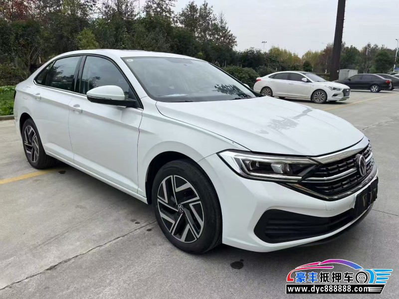 25年大众速腾轿车抵押车出售