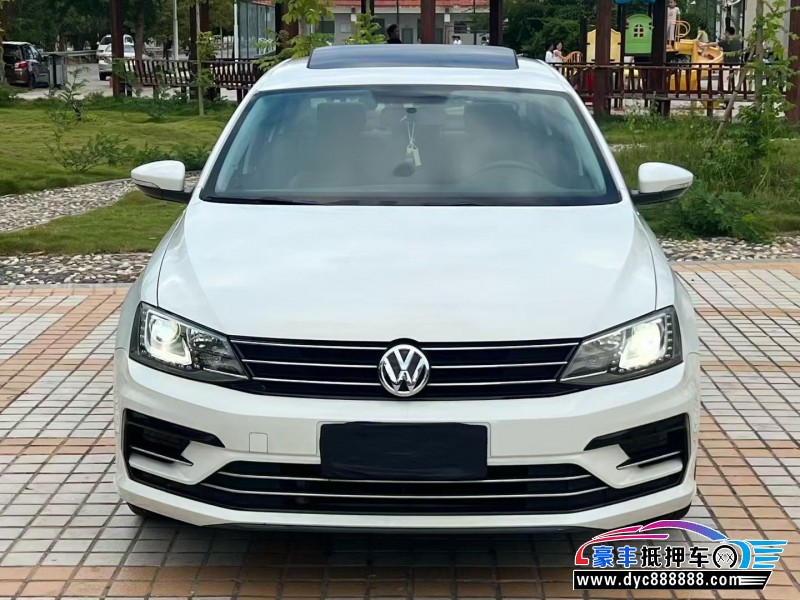 19年大众速腾轿车抵押车出售