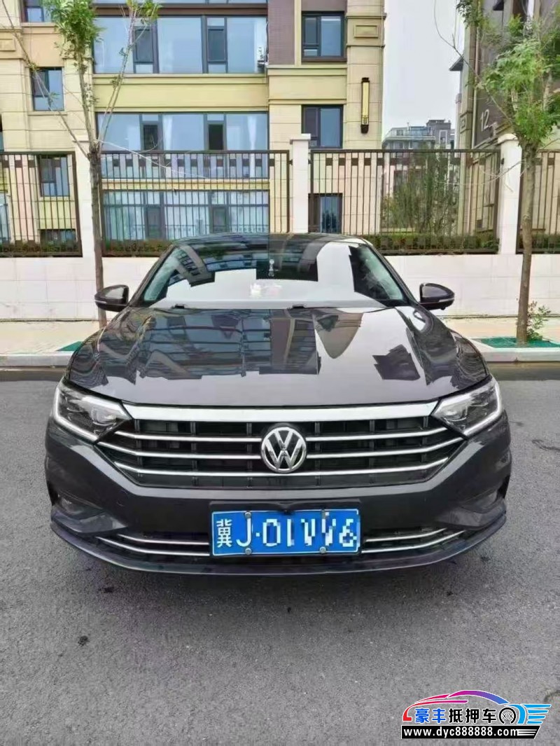 21年大众速腾轿车抵押车出售