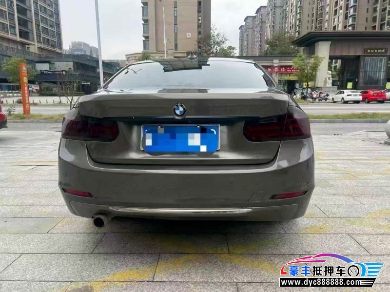15年宝马3系轿车抵押车出售