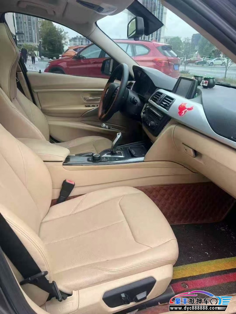 15年宝马3系轿车抵押车出售