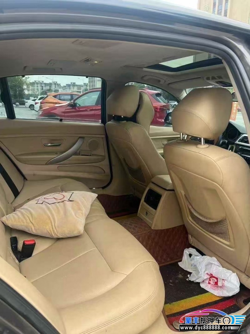 15年宝马3系轿车抵押车出售