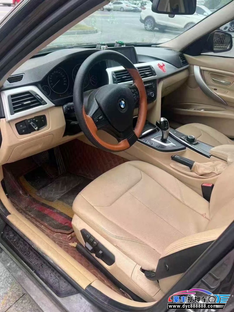 15年宝马3系轿车抵押车出售