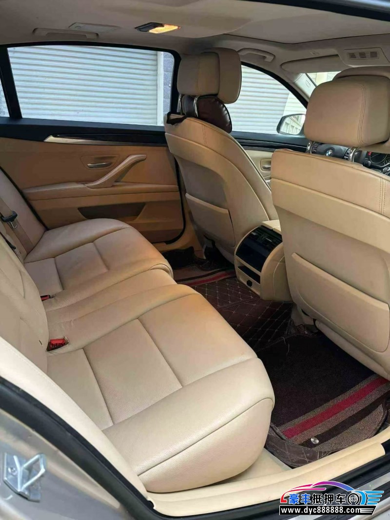 13年宝马5系轿车抵押车出售