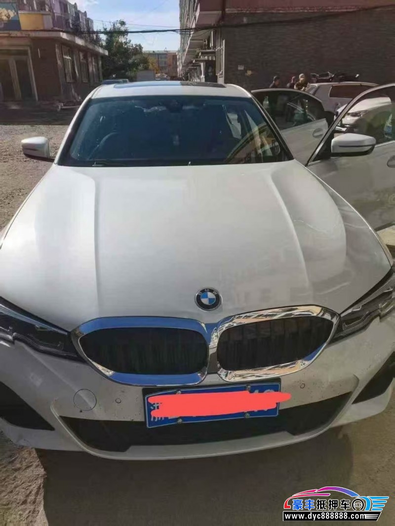 21年宝马3系轿车