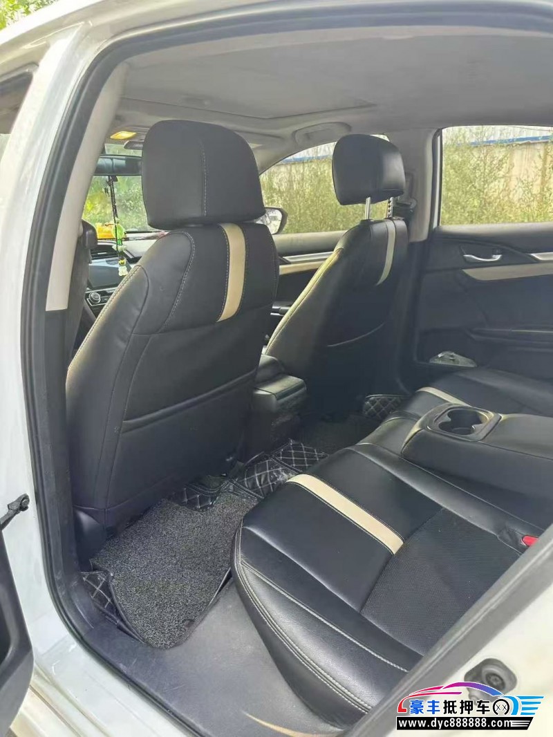 17年本田思域轿车抵押车出售