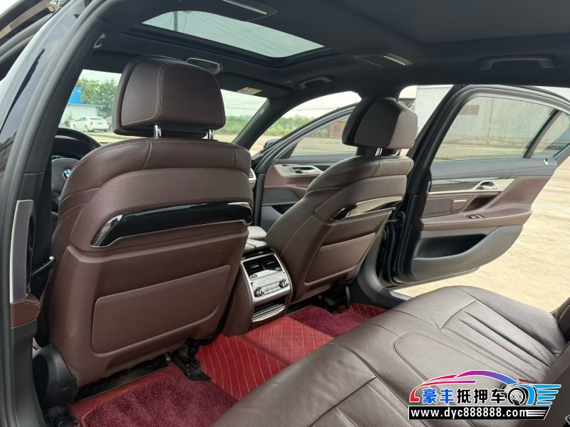 19年宝马7系轿车抵押车出售