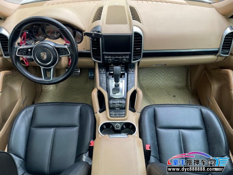 11年保时捷卡宴轿车抵押车出售