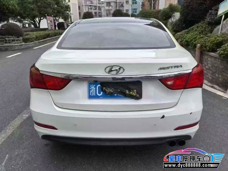 14年现代名图轿车抵押车出售