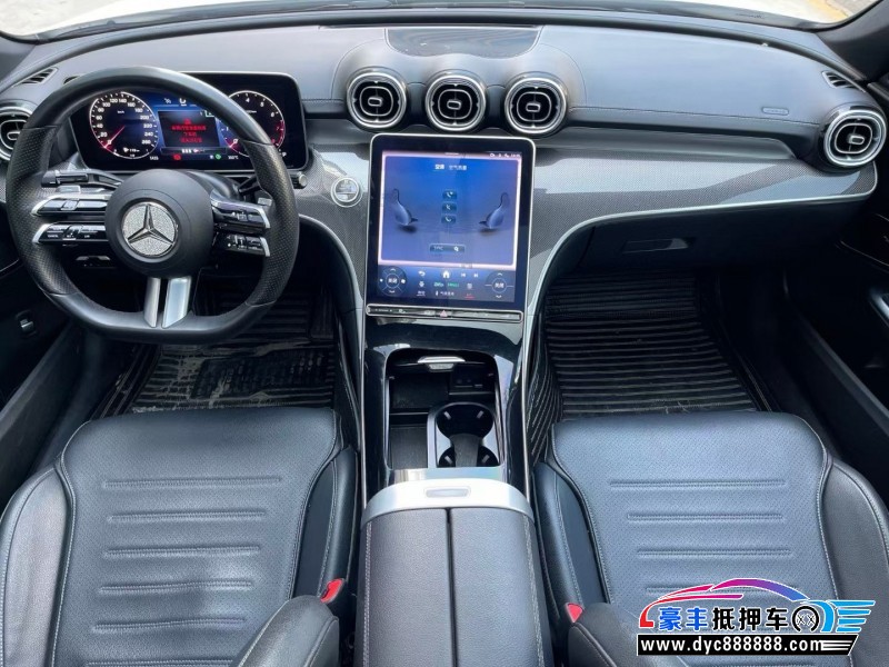 22年奔驰C轿车抵押车出售