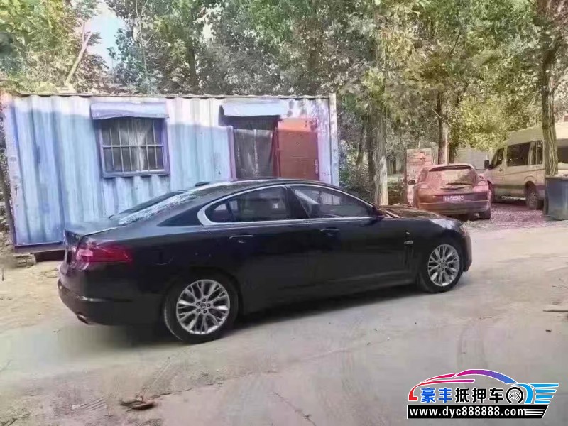 10年捷豹XF轿车抵押车出售