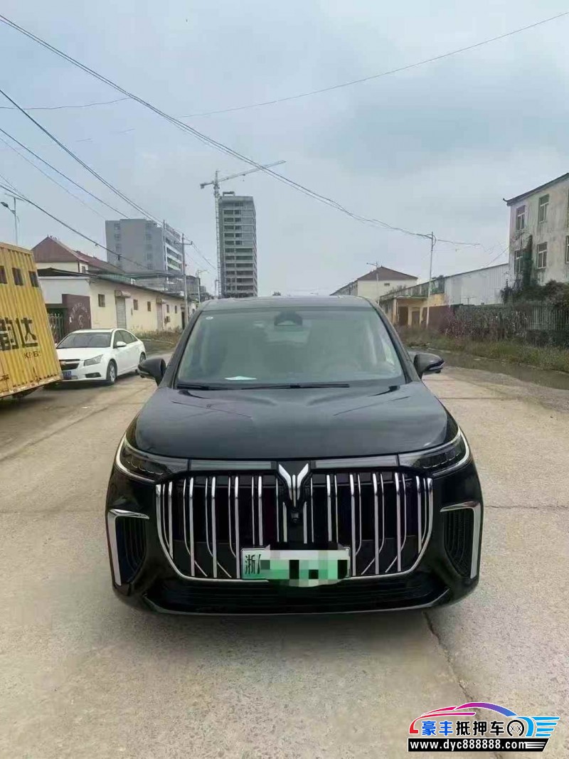 24年岚图梦想家轿车抵押车出售