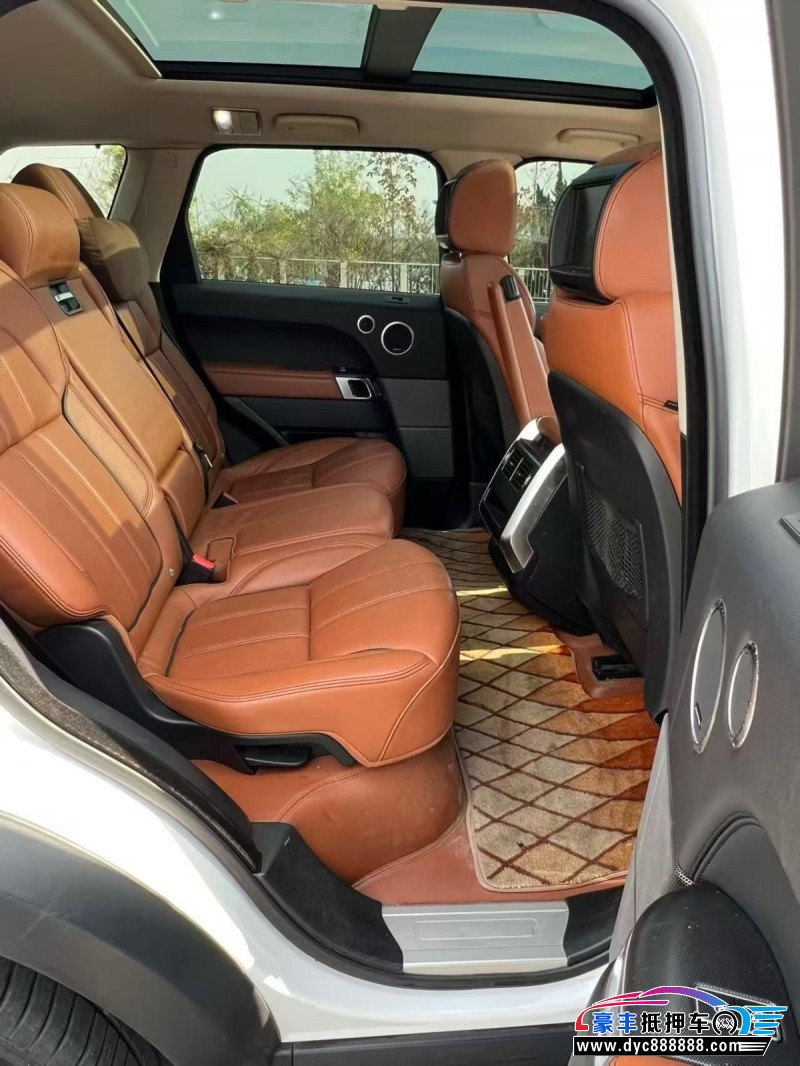 16年路虎揽胜运动轿车抵押车出售