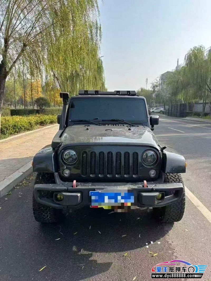 15年Jeep牧马人轿车抵押车出售