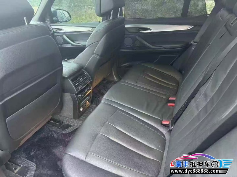 17年宝马X5轿车抵押车出售