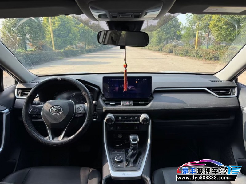 24年丰田RAV4轿车抵押车出售