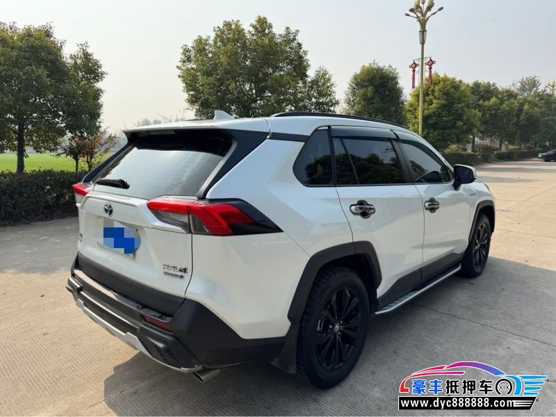 24年丰田RAV4轿车抵押车出售