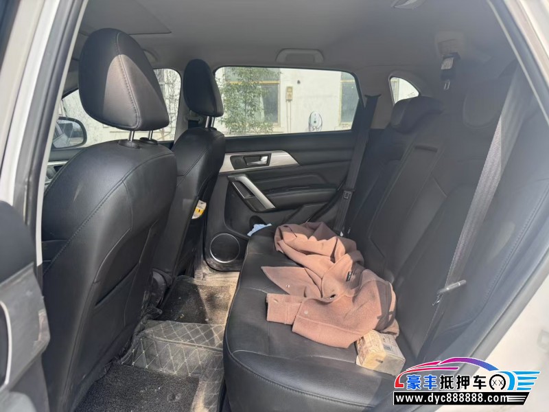 17年长城哈弗H2轿车抵押车出售