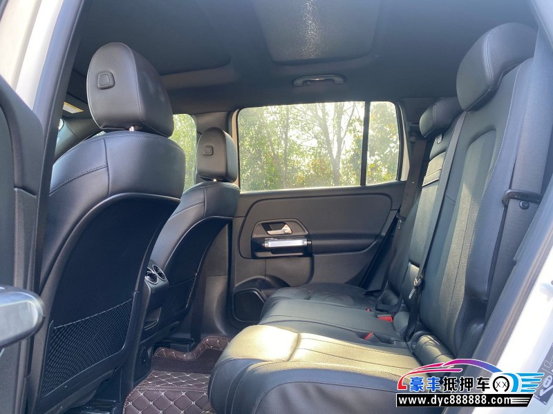 22年奔驰GLB轿车抵押车出售