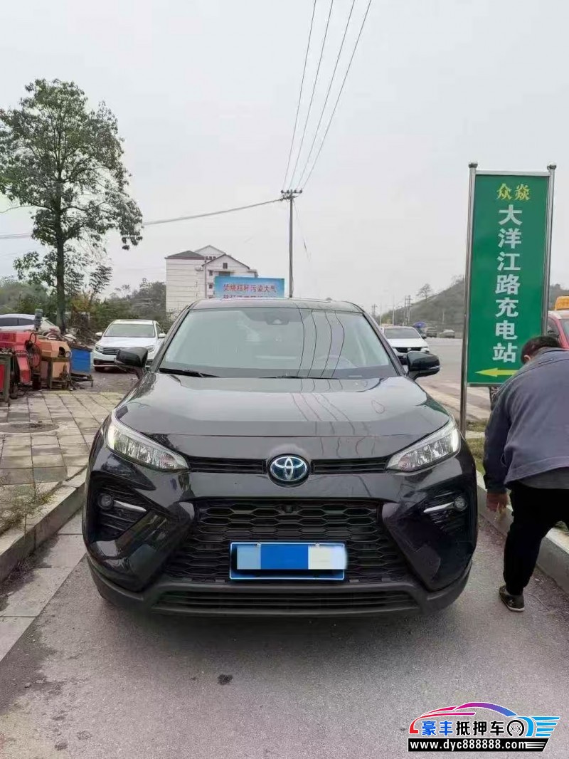 22年丰田威兰达轿车抵押车出售