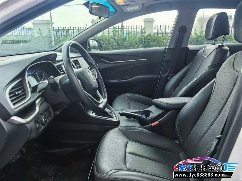 21年别克英朗轿车抵押车出售