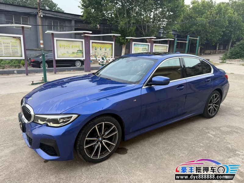 20年宝马3系轿车抵押车出售
