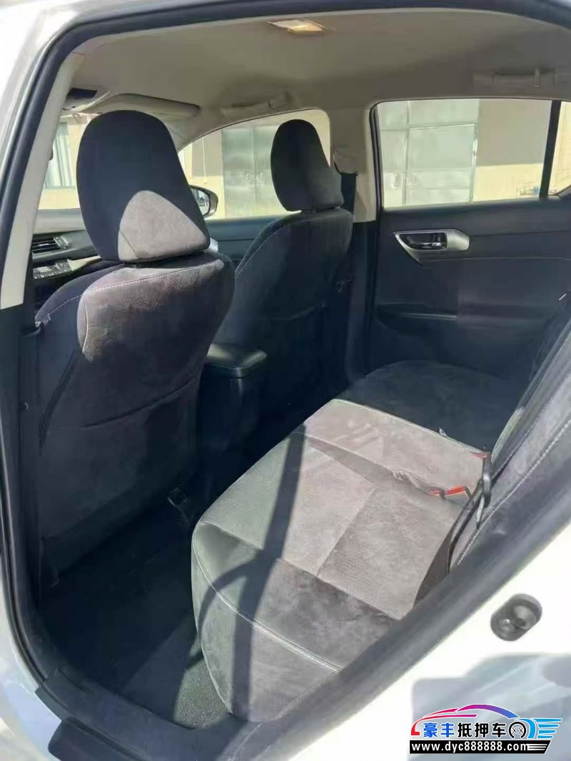 21年雷克萨斯CT轿车抵押车出售