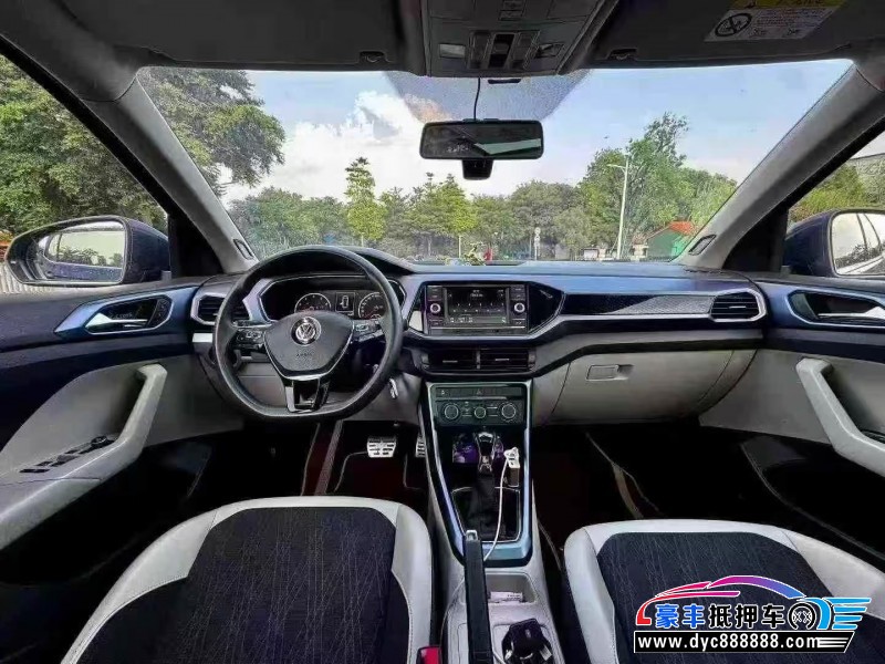 19年大众途凯轿车抵押车出售