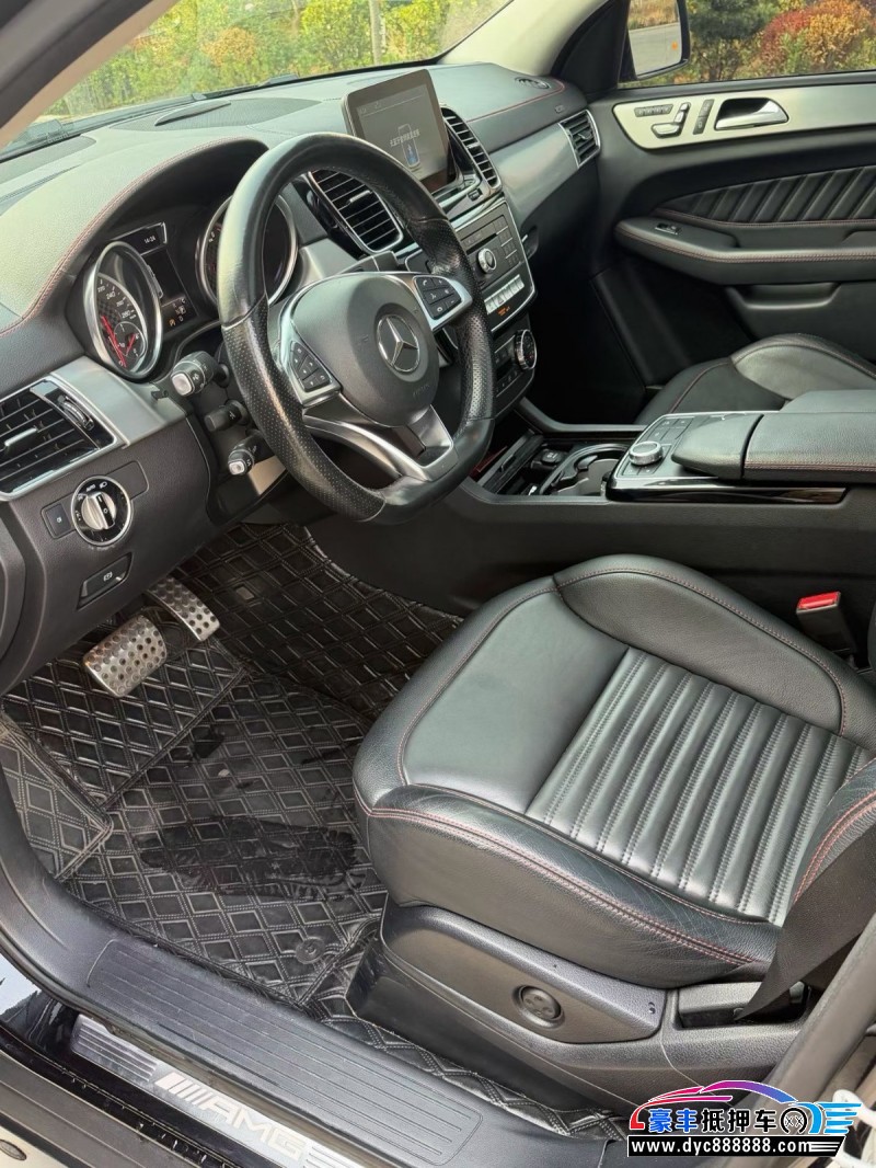 18年奔驰GLE AMG轿车抵押车出售