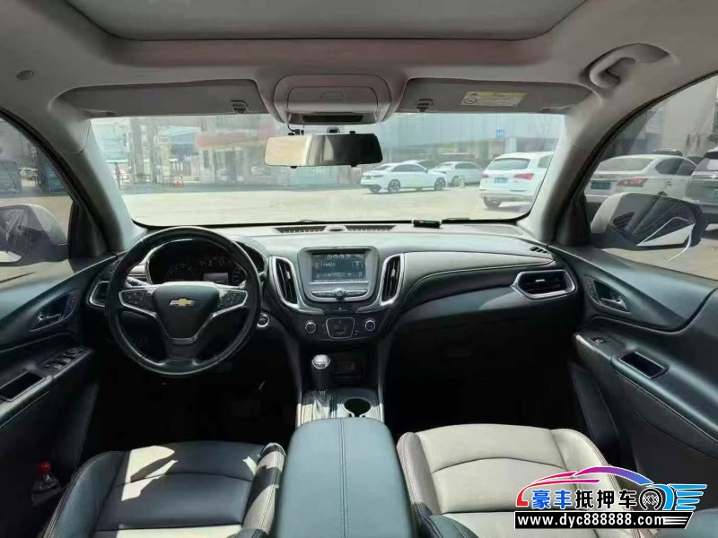 25年雪佛兰探界者轿车抵押车出售