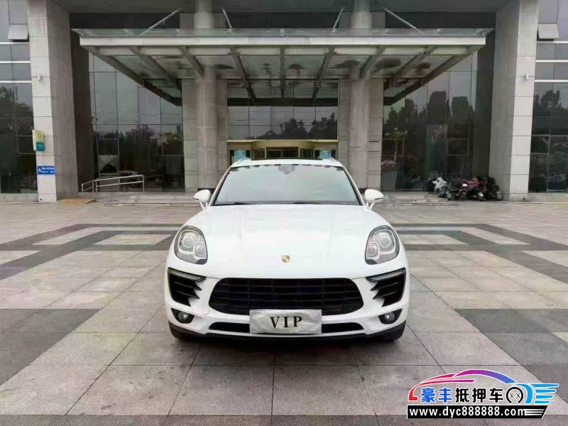 抵押车出售17年保时捷Macan迈凯轿车
