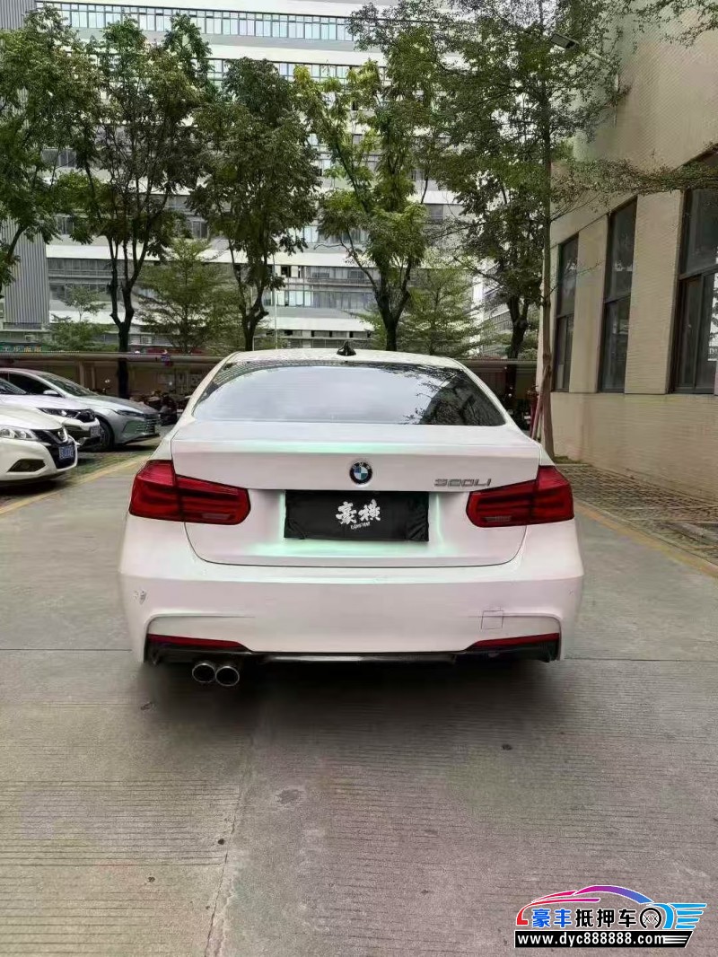 17年宝马3系轿车抵押车出售