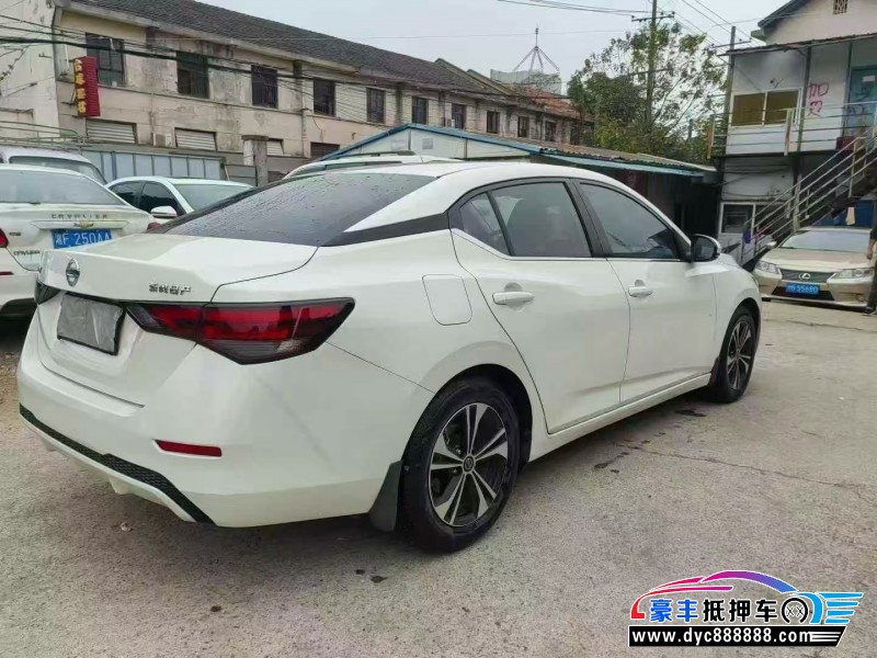 20年日产轩逸轿车抵押车出售