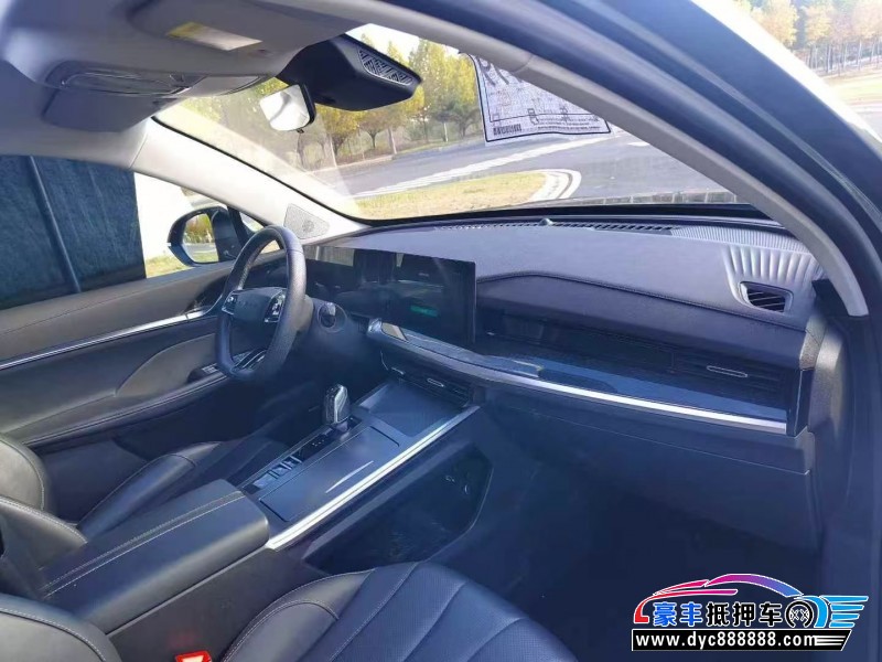 22年荣威RX5轿车抵押车出售