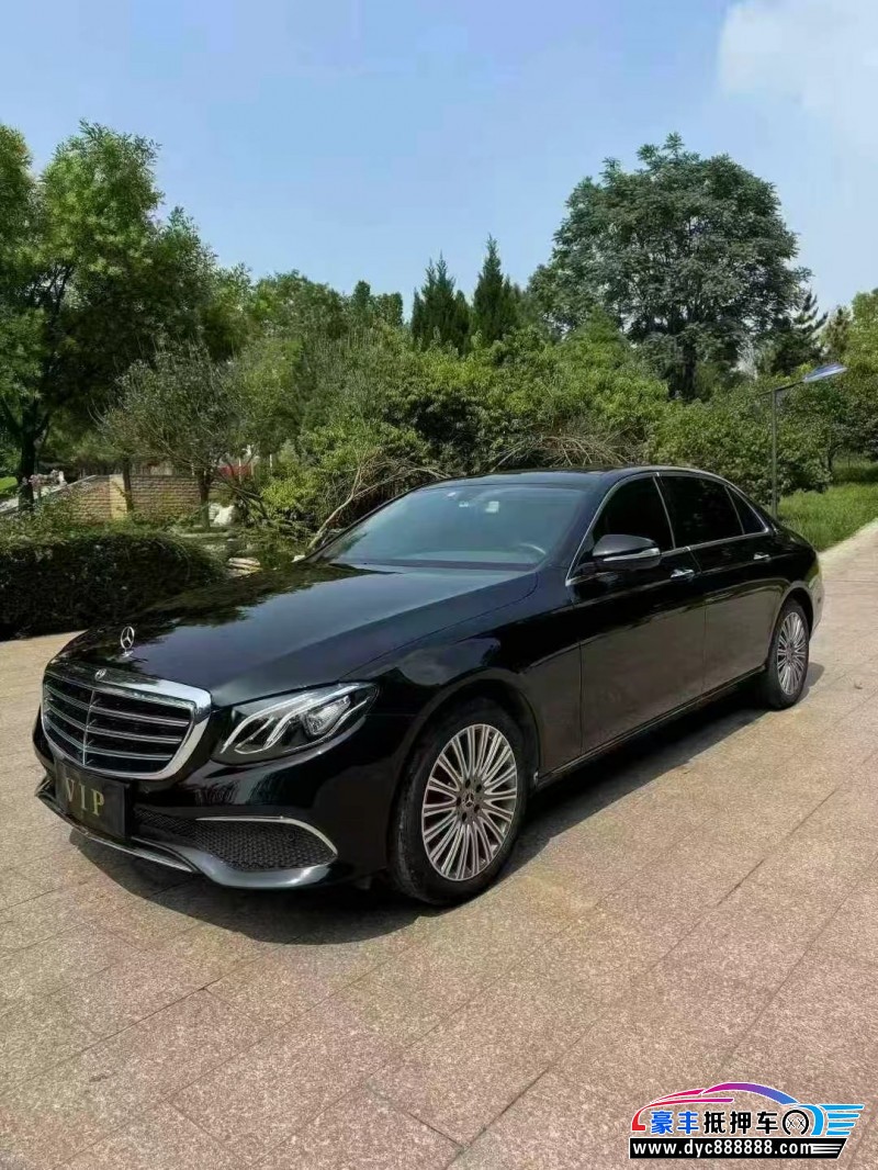 20年奔驰E轿车抵押车出售