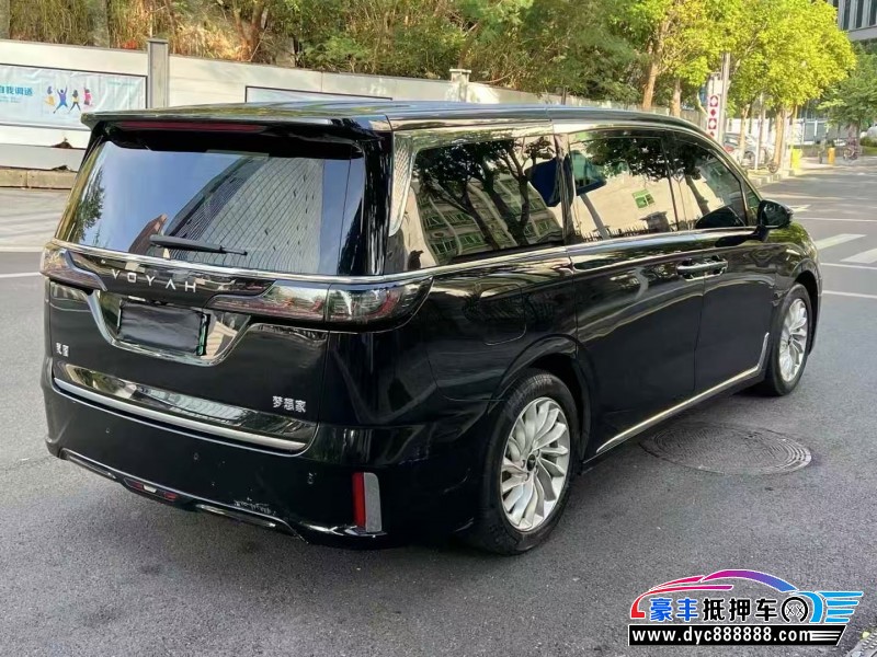 24年岚图梦想家轿车抵押车出售