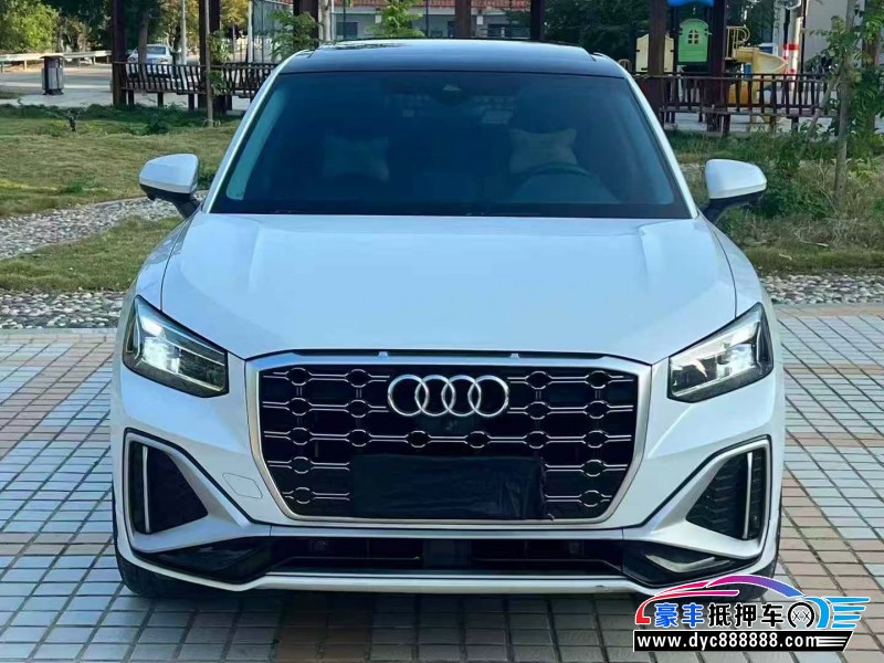 抵押车出售22年奥迪Q2轿车