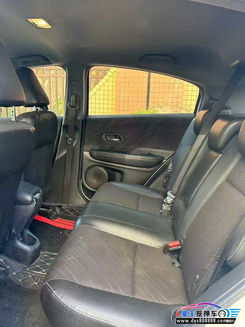 18年本田XRV轿车抵押车出售