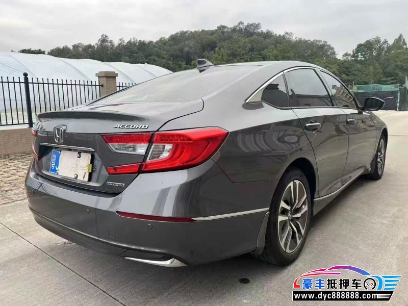 20年本田雅阁轿车抵押车出售